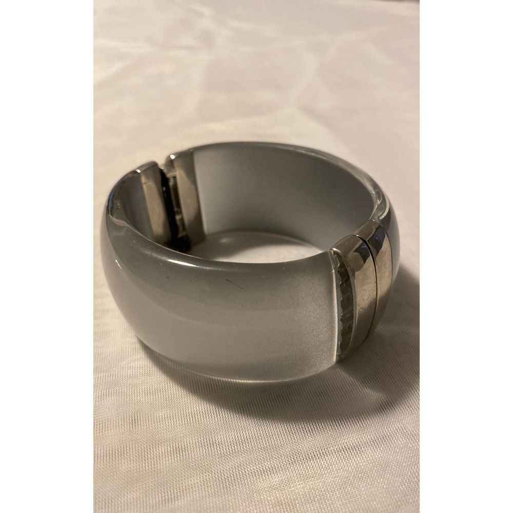 New York and Company Bracelet